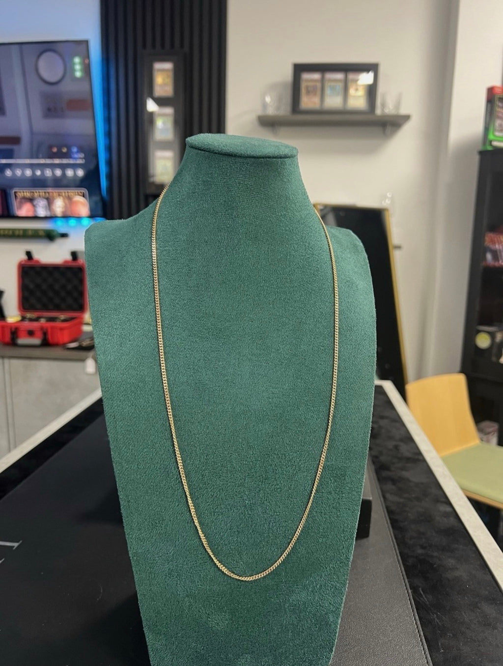 9ct Gold Necklace 26 Inch Hallmarked 375