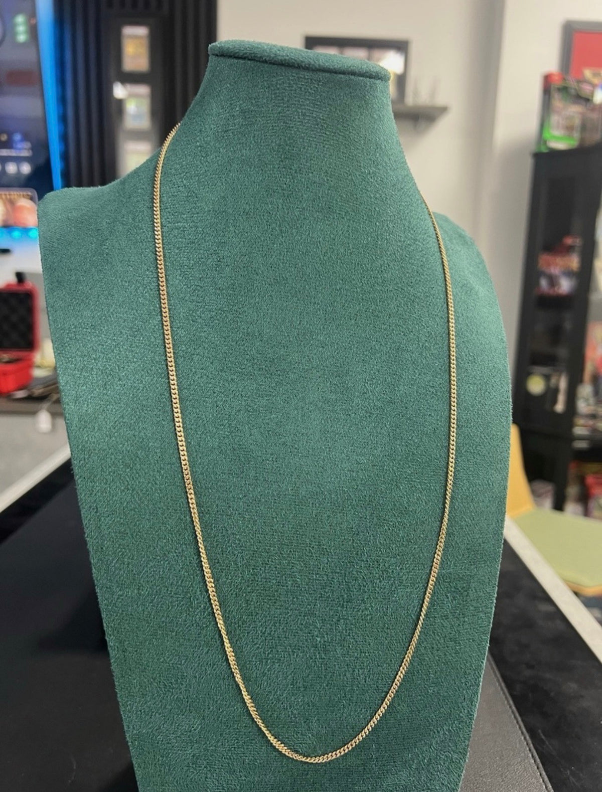9ct Gold Necklace 26 Inch Hallmarked 375