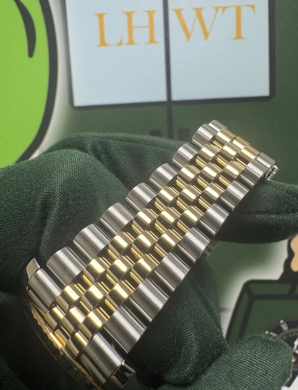 Rare UK FULL SET Rolex Datejust 41 Champagne Diamond Watch - 126333 Jubilee