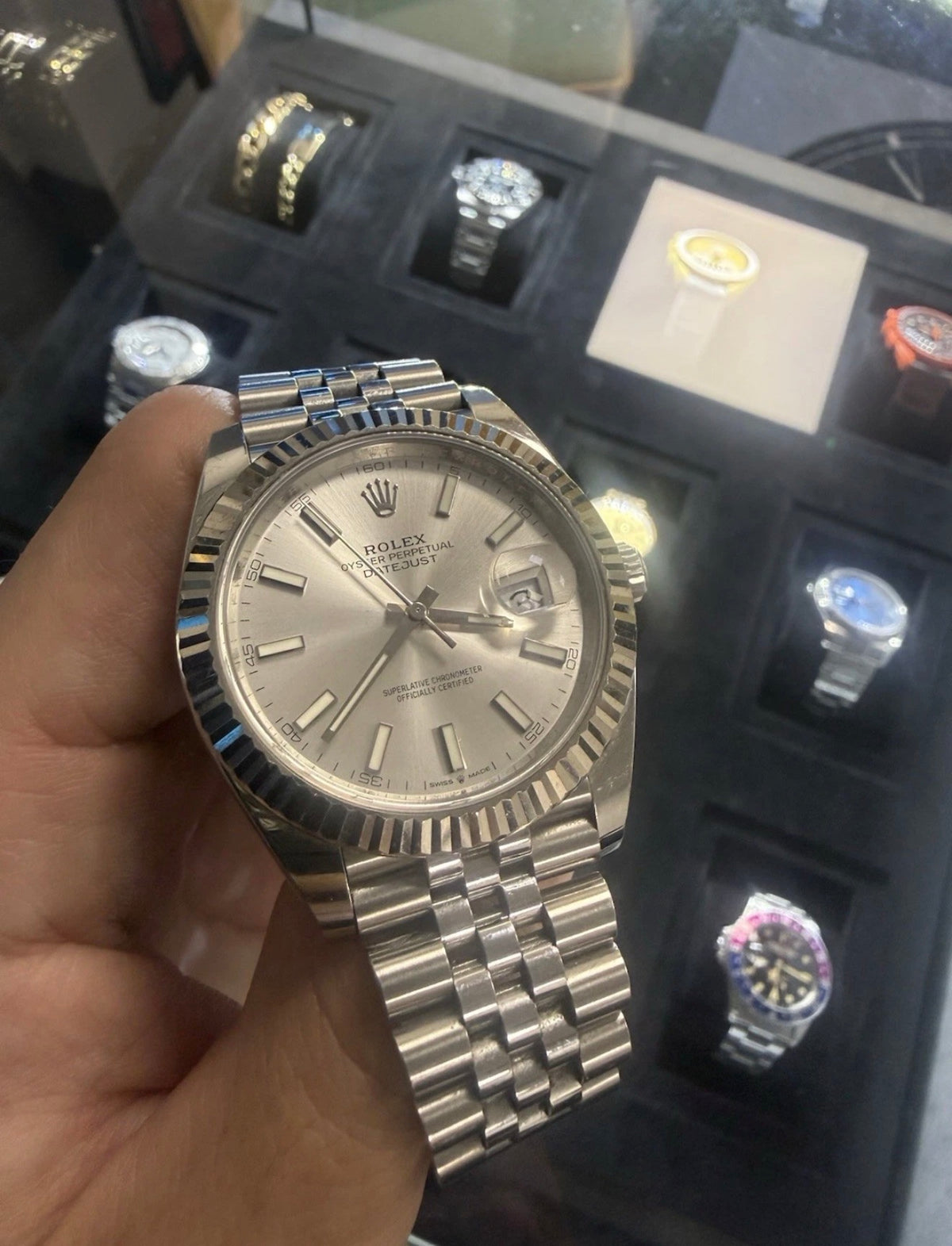 Rolex Datejust 41mm Full Set 126334, silver baton dial, jubilee bracelet, 2023