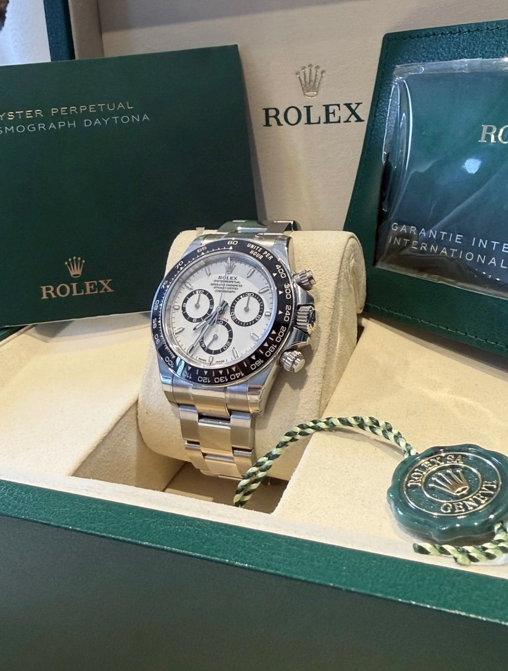 ‘Rare Stickered! Rolex Daytona 126500LN Panda 40mm Oystersteel case & White dial