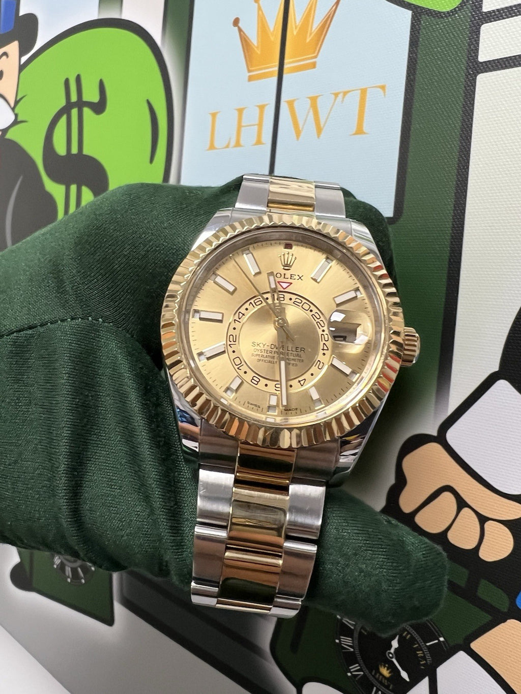 Rolex Champagne Skydweller Box & Papers 18ct Gold & Steel Lh Watch Trade 42mm