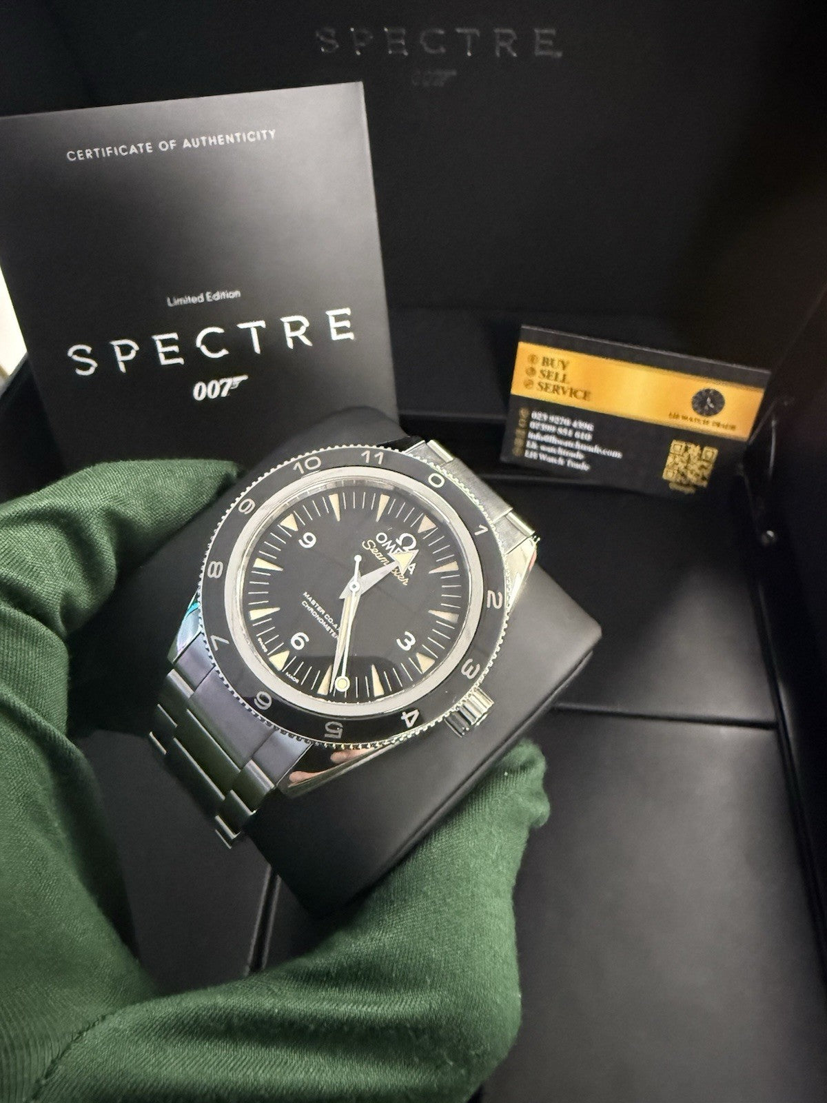 OMEGA 007 James Bond Seamaster 300 Spectre Rare Limited Edition Black Watch